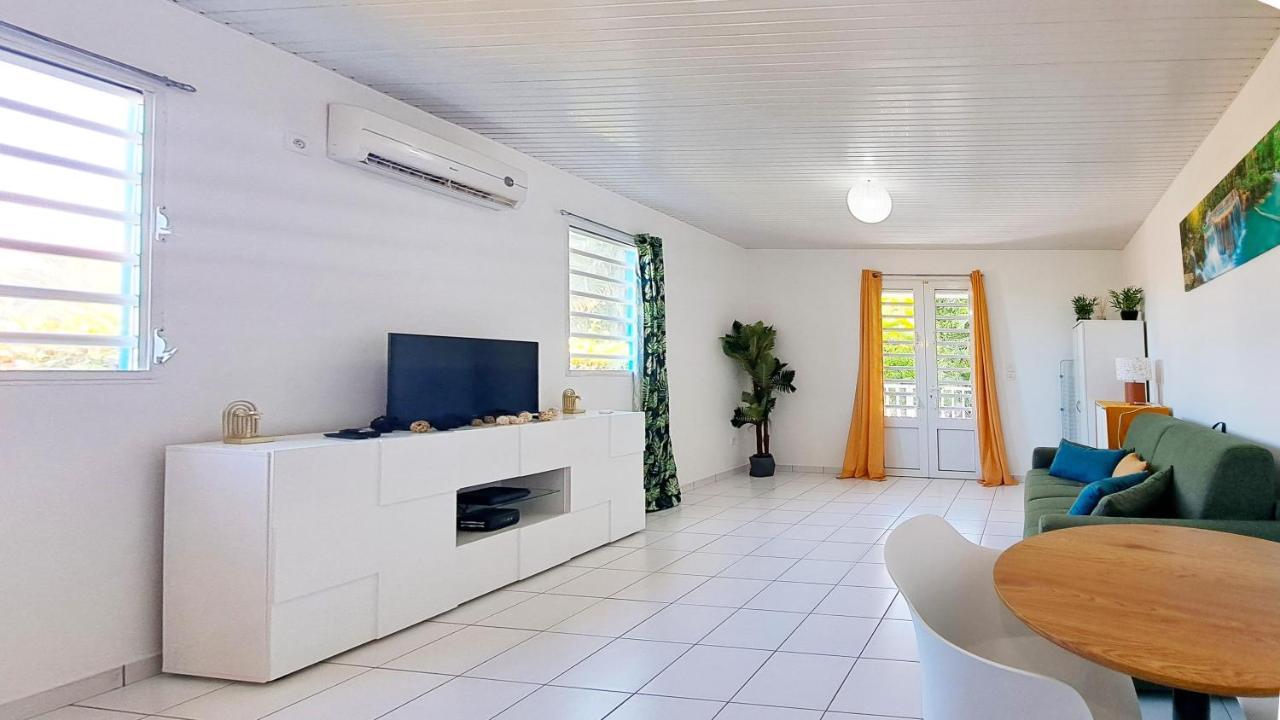 Grand Studio Meuble De 35M² Apartamento Fort-de-France Exterior foto